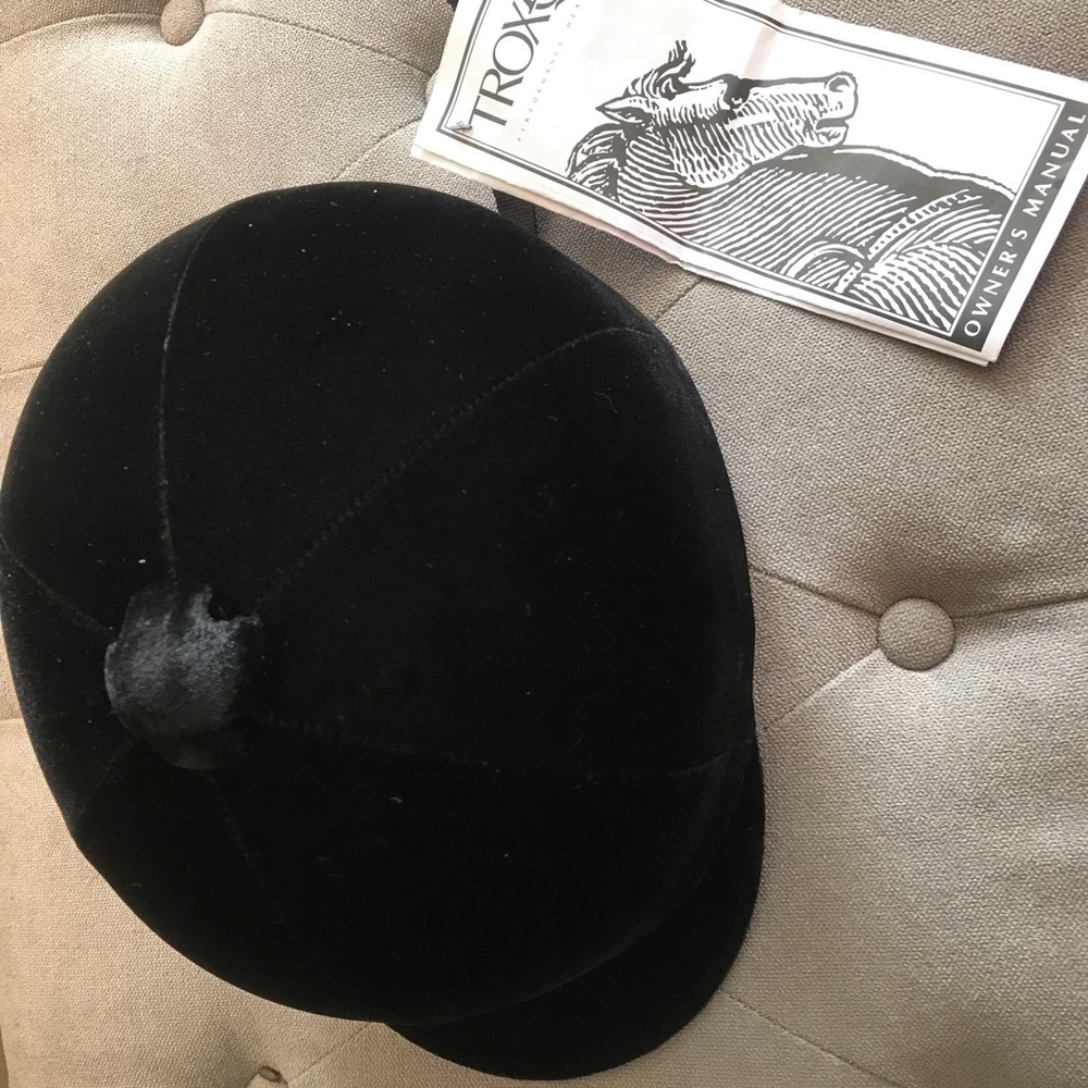Troxel equestrian helmet velvet show